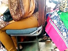 Mujer seduce al xxx de tetonas y culonas hombre